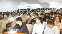 杏吧视频
举行2021级新生入学教育动员大会